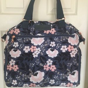 Sarah Wells “Lizzy” Pump Bag